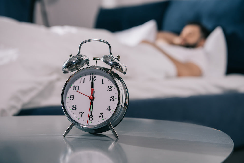 how-to-keep-a-consistent-sleep-schedule-eight-sleep